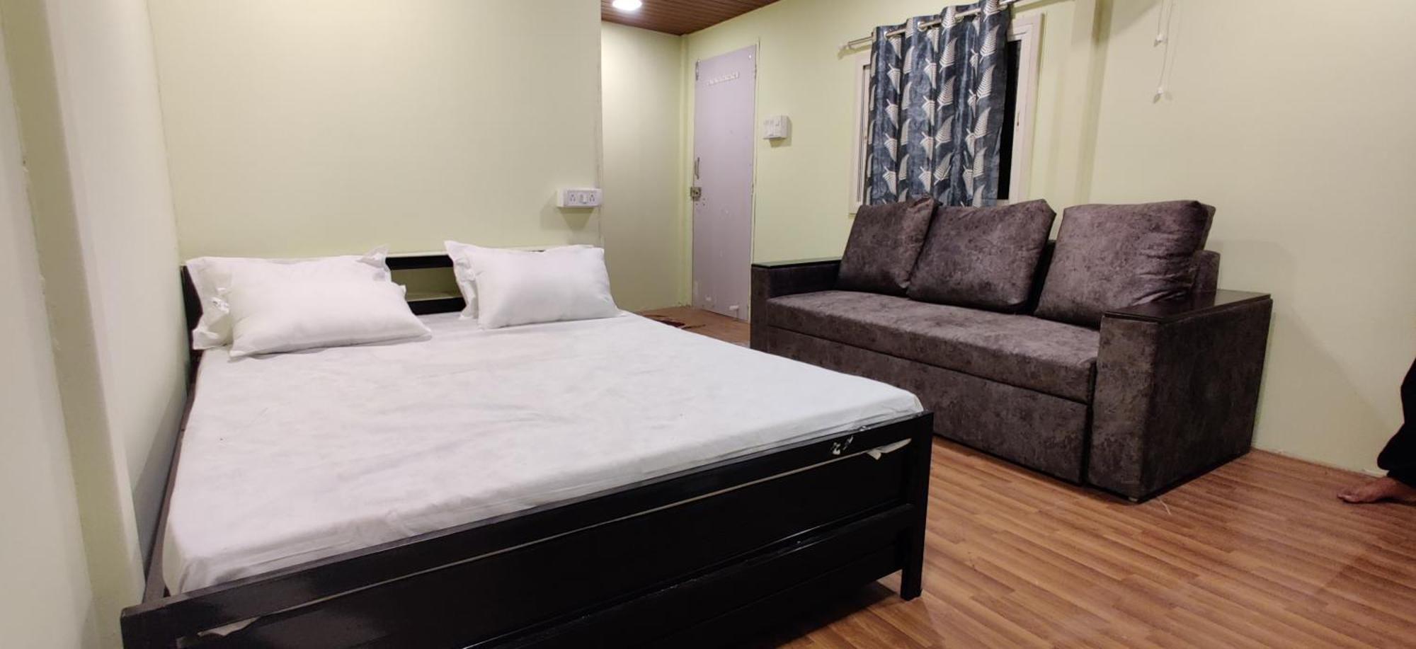 Forest Den Villa Pune Ngoại thất bức ảnh